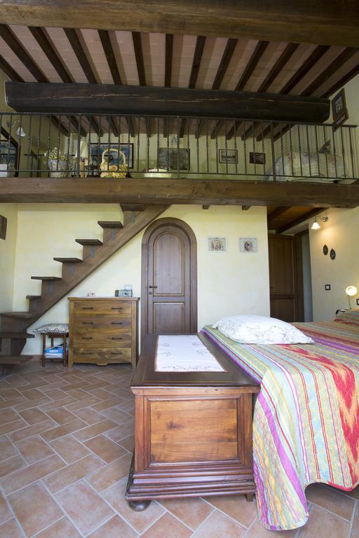 Casa Sandro A Podere Pascianella Villa Castelmuzio Стая снимка