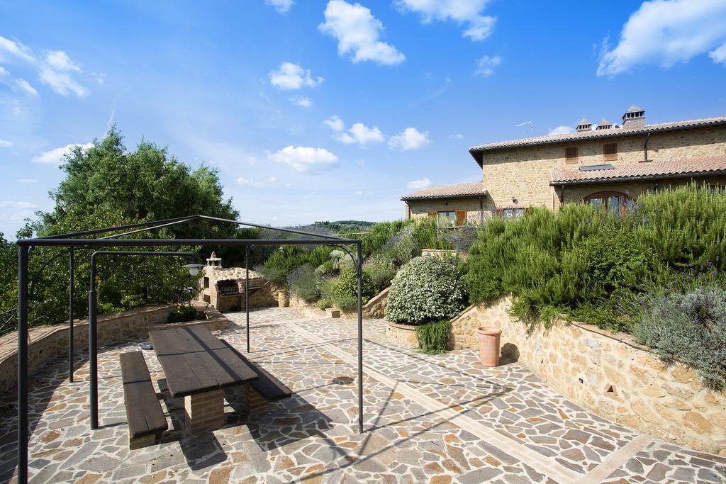 Casa Sandro A Podere Pascianella Villa Castelmuzio Стая снимка
